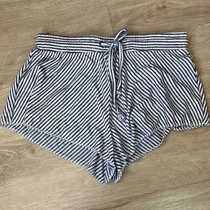Roxy striped shorts small